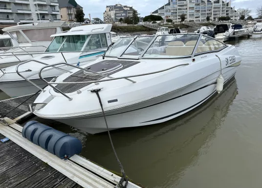 BENETEAU - FLYER 650 CABRIO