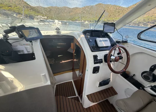 JEANNEAU - MERRY FISHER 755 - 7
