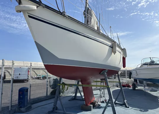 DUFOUR YACHTS - DUFOUR 2800