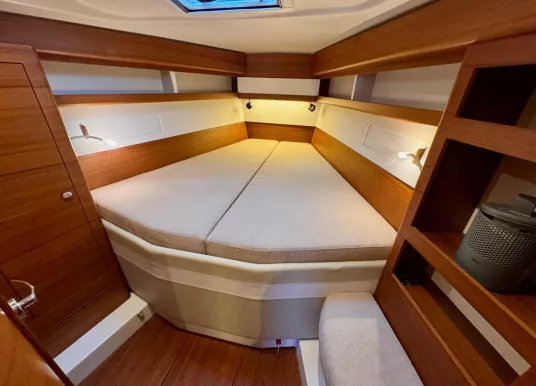 ITALIA YACHTS - 12.98 - 20