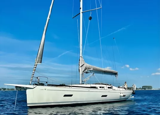 ITALIA YACHTS - 12.98