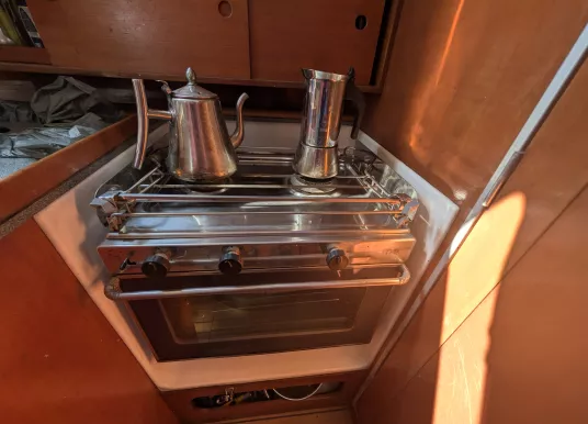 DUFOUR YACHTS - DUFOUR 284 - 4