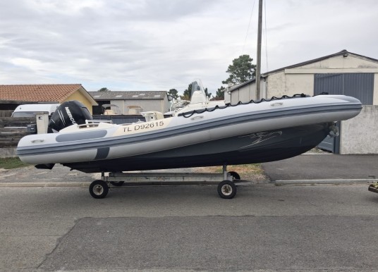KELT - Sea Hawk 225