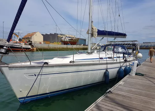 BAVARIA YACHTS - BAVARIA 44