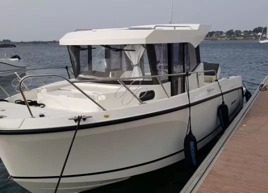 QUICKSILVER - QUICKSILVER 805 PILOTHOUSE