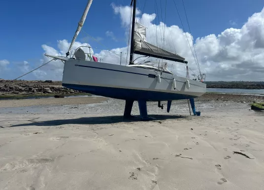 RM YACHTS - RM 890