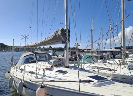 BAVARIA YACHTS - BAVARIA 40