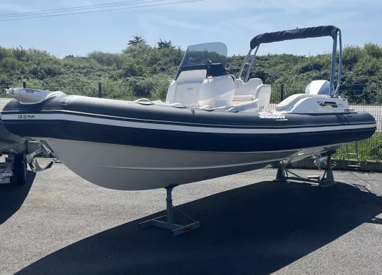 JOKER BOAT - CLUBMAN 22 PLUS