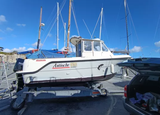 GUY MARINE - ANTIOCHE 650
