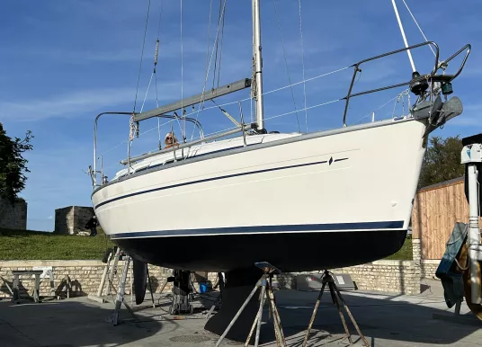 BAVARIA YACHTS - BAVARIA 32 - 3