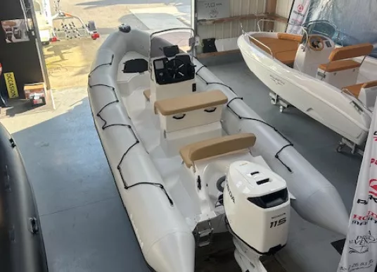 BOMBARD - SUNRIDER 650 - 11