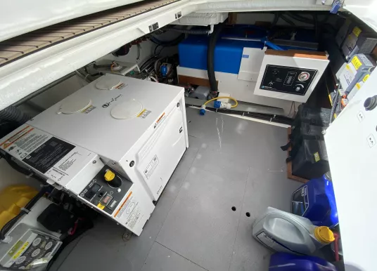 BENETEAU - SWIFT TRAWLER 41 FLY - 8