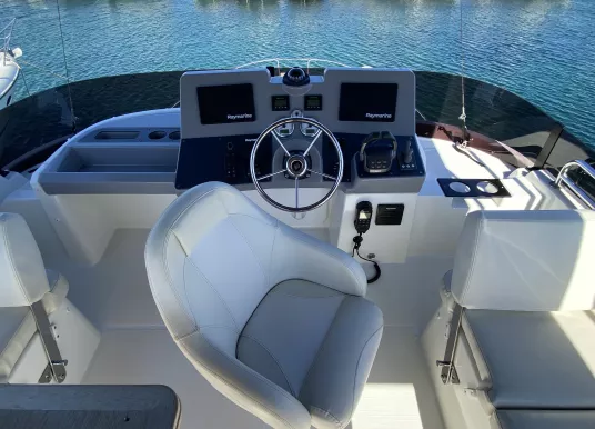 BENETEAU - SWIFT TRAWLER 41 FLY - 10