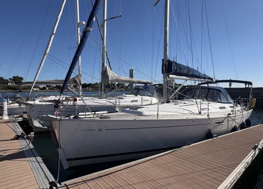 DUFOUR YACHTS - DUFOUR 385