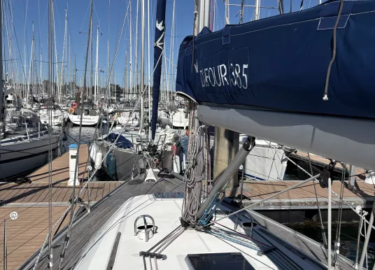 DUFOUR YACHTS - DUFOUR 385 - 4
