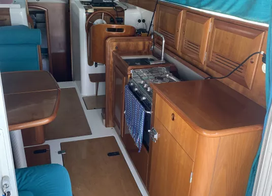 BENETEAU - ANTARES 10.80 FLY - 6