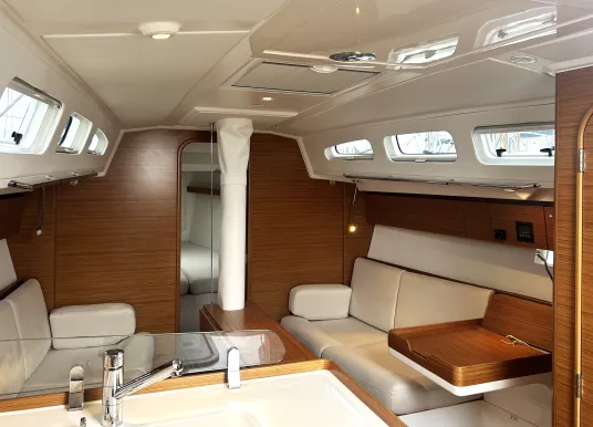 X-YACHTS - XP 38 - 2