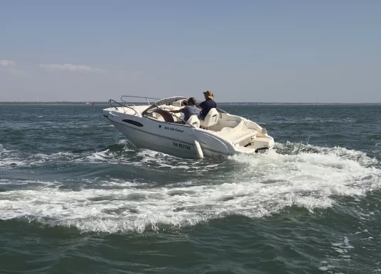 RIO YACHTS - RIO 550 Cabin Cruiser
