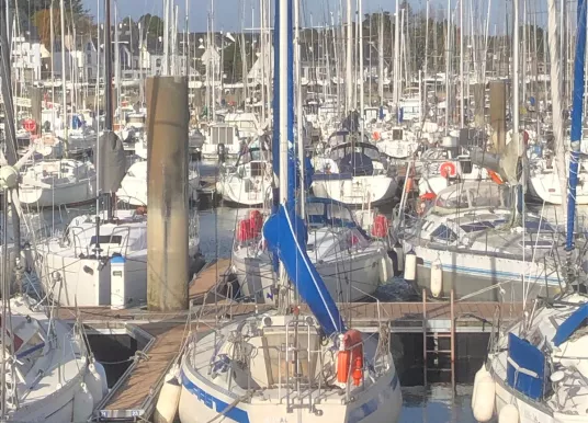 BENETEAU - FIRST 30 - 5
