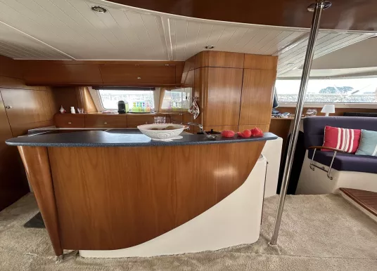 FOUNTAINE PAJOT - CUMBERLAND 44 - 2