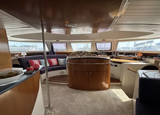 FOUNTAINE PAJOT - CUMBERLAND 44 - 12