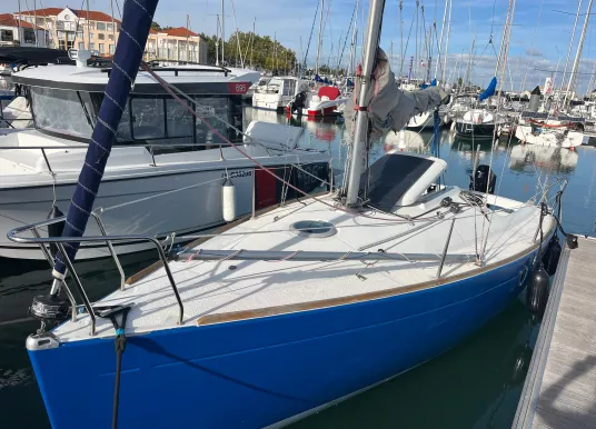 BENETEAU - FIRST 210 SPIRIT - 5