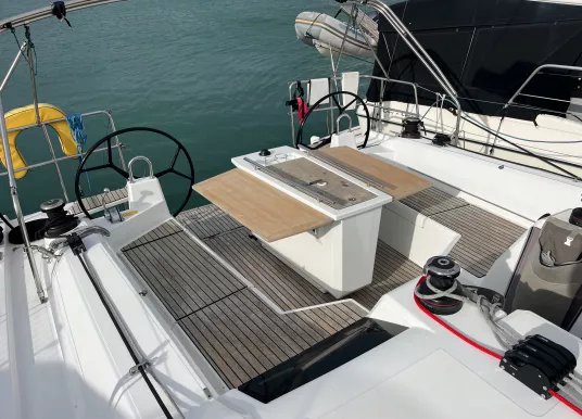 BENETEAU - OCEANIS 40.1 - 8