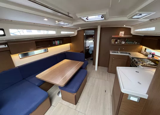BENETEAU - OCEANIS 40.1 - 12