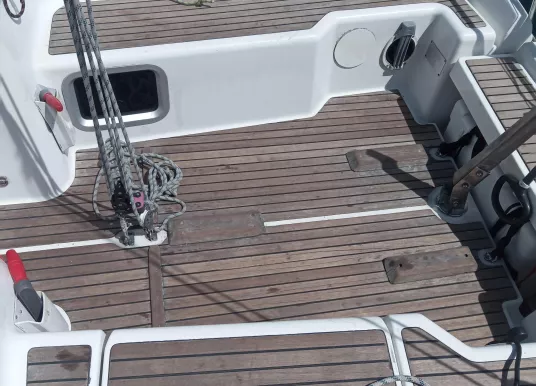 JEANNEAU - SUN ODYSSEY 30i - 4