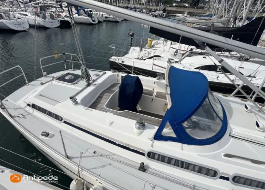 MARINE PROJECT - MOODY 376 - 11