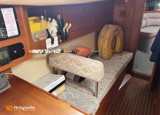 MARINE PROJECT - MOODY 376 - 27