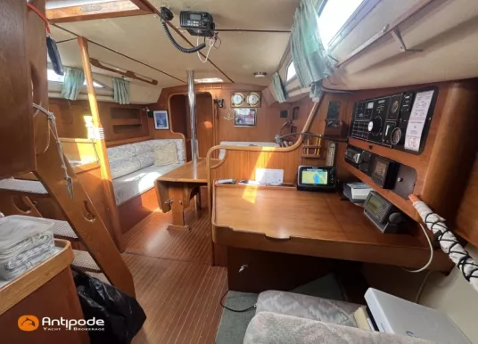 MARINE PROJECT - MOODY 376 - 35