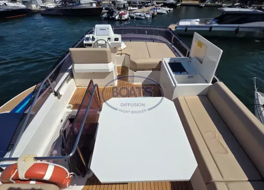 FERRETTI - 450 Fly - 6