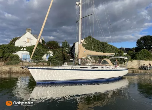 WAUQUIEZ - CENTURION 48 S - 2