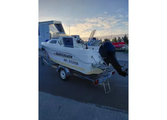 QUICKSILVER - Quicksilver 450 Cabine - 2