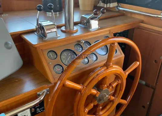 GRAND BANKS - GRAND BANKS 42 CLASSIC - 9