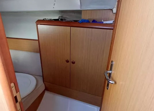 JEANNEAU - SUN ODYSSEY 32i - 27