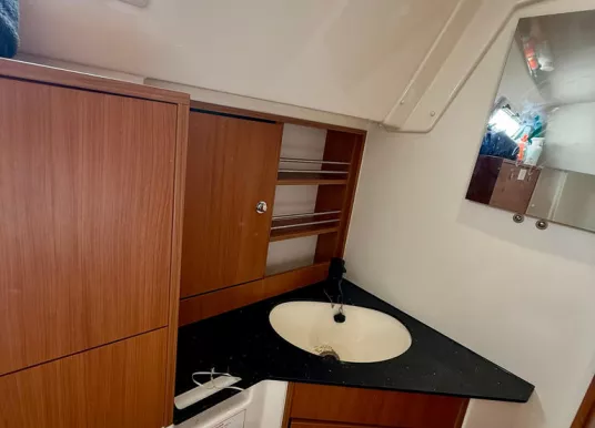 BAVARIA - 32 cruiser - 17