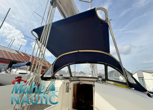 BAVARIA - 32 cruiser - 32