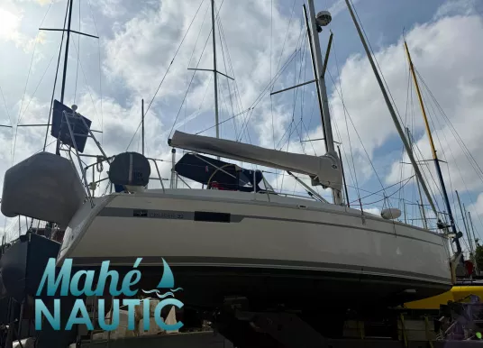BAVARIA - 32 cruiser - 42