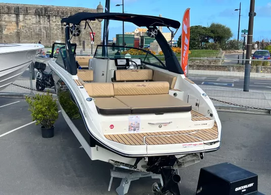 SEA RAY - SEA RAY 270 SDX