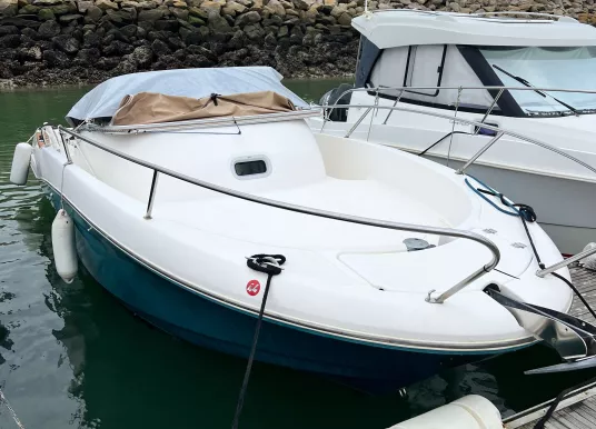 JEANNEAU - CAP CAMARAT 755 WA