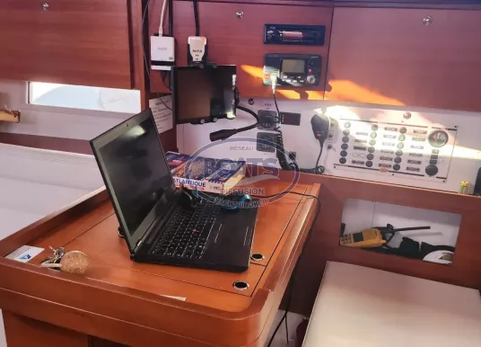 DUFOUR YACHTS - DUFOUR 335 GRAND LARGE - 8