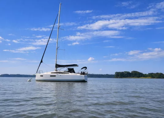 JEANNEAU - SUN ODYSSEY 380