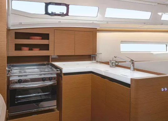 JEANNEAU - SUN ODYSSEY 380 - 2