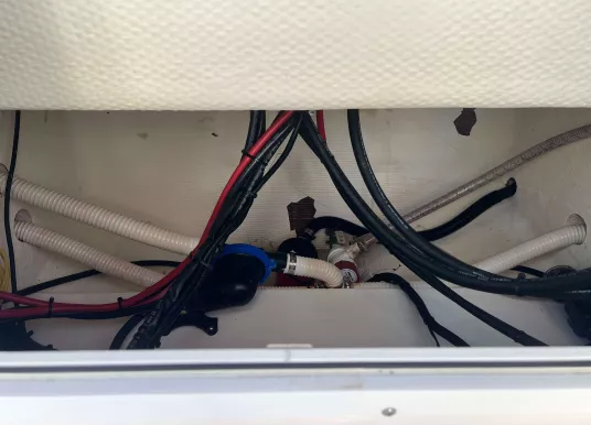 EDGE WATER - EDGE WATER 268 CC - 22