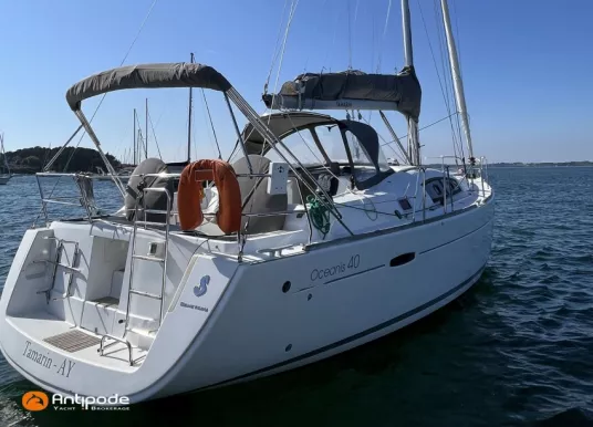 BENETEAU - OCEANIS 40 - 48