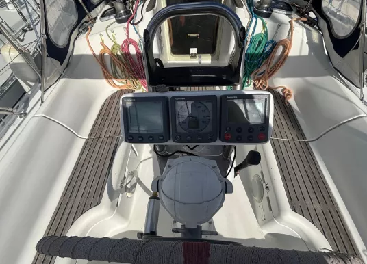 JEANNEAU - SUN ODYSSEY 34.2 - 11