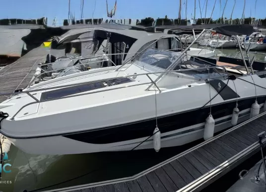 BENETEAU - FLYER 8.8 SUNDECK - 2