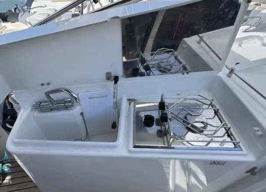 BENETEAU - FLYER 8.8 SUNDECK - 16